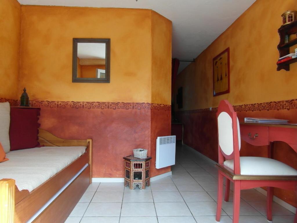 Chambres D'Hotes Domaine De Compostelle Casteide-Candau Habitación foto