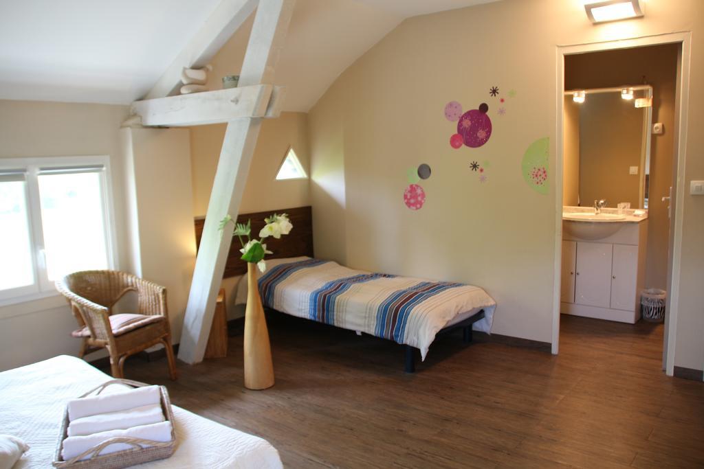 Chambres D'Hotes Domaine De Compostelle Casteide-Candau Exterior foto